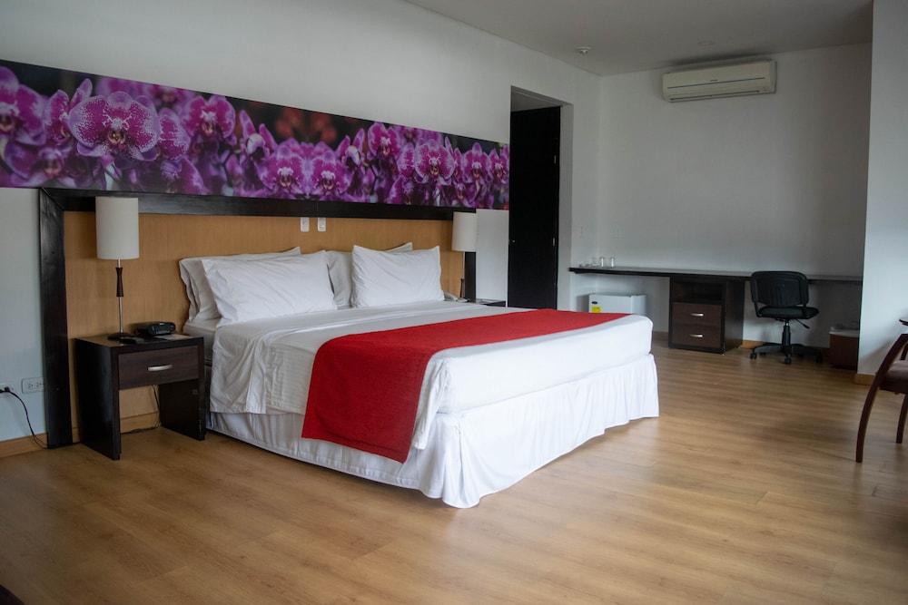 Mi Hotel Sandiego Medellín Buitenkant foto