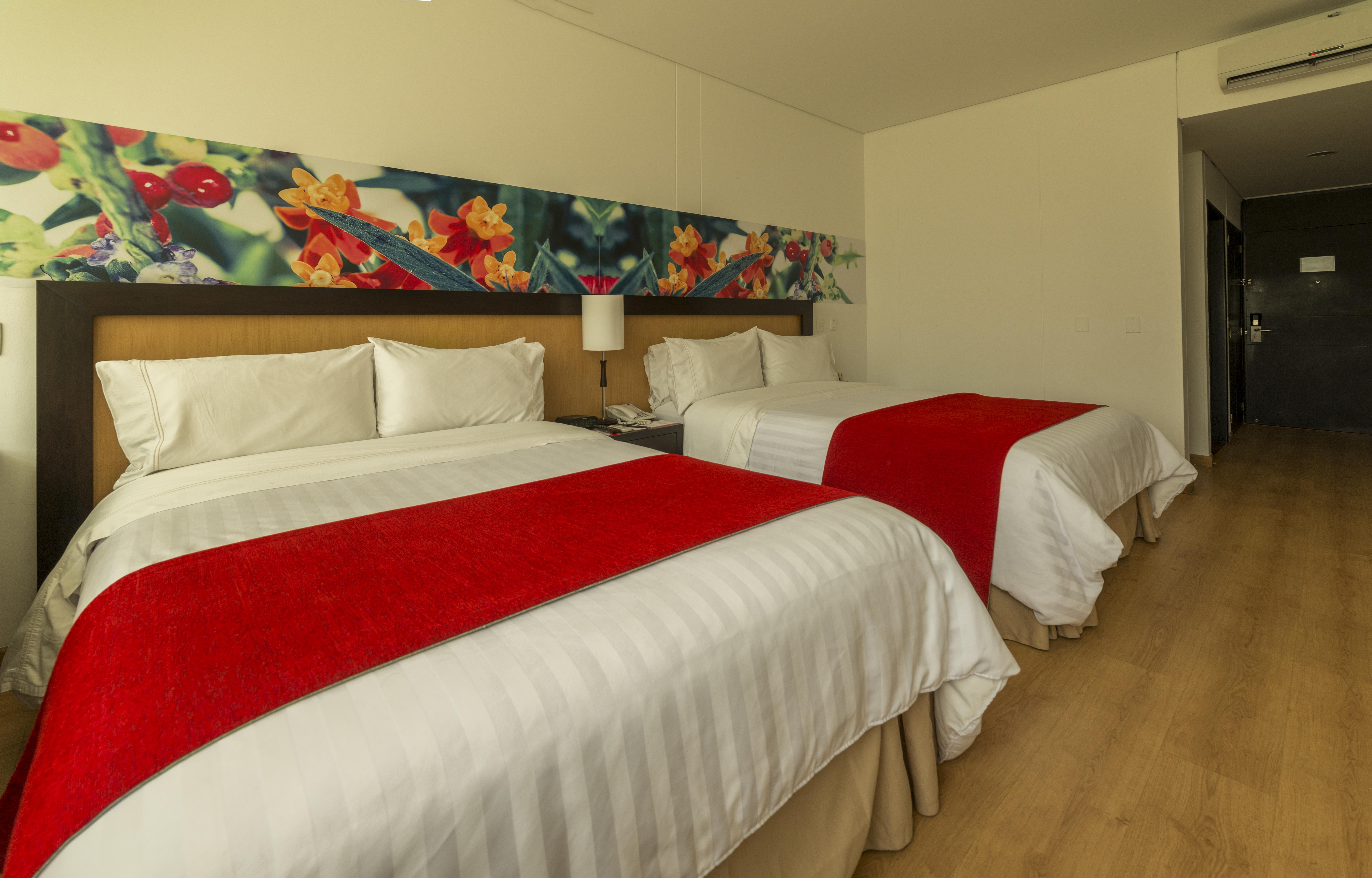 Mi Hotel Sandiego Medellín Buitenkant foto