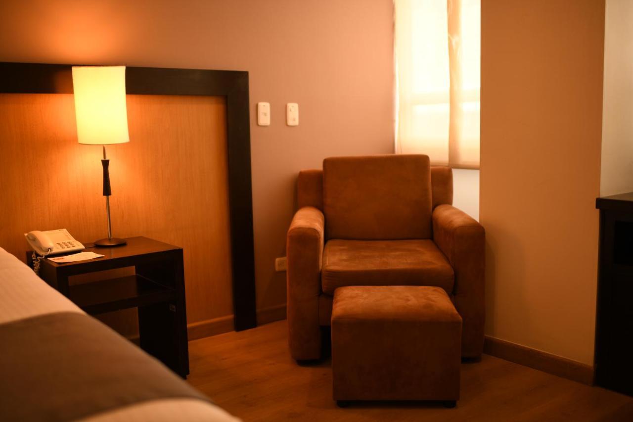 Mi Hotel Sandiego Medellín Buitenkant foto
