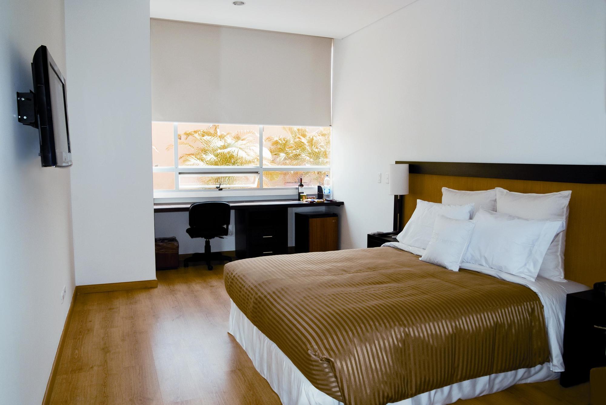 Mi Hotel Sandiego Medellín Buitenkant foto