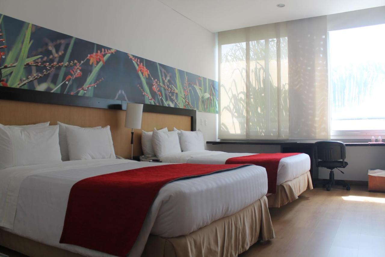 Mi Hotel Sandiego Medellín Buitenkant foto